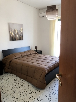 Matrimoniale scura entrata